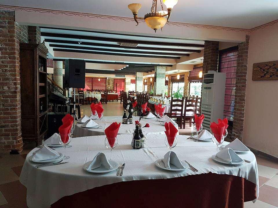 Hotel Vila Aeroport Rinas Restoran foto